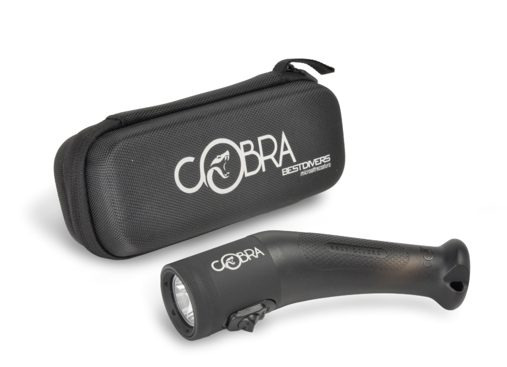 COBRA FLASHLIGHT 1500 LUMENS