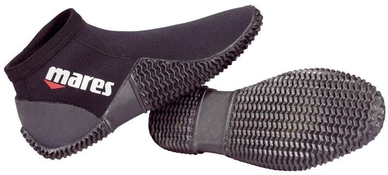 Mares Equator 2mm Neoprenfüßlinge – Frontansicht schwarz